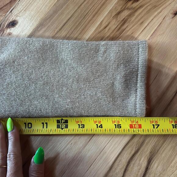 Vintage 100% Cashmere Calvin Klein cardigan - Picture 7 of 12